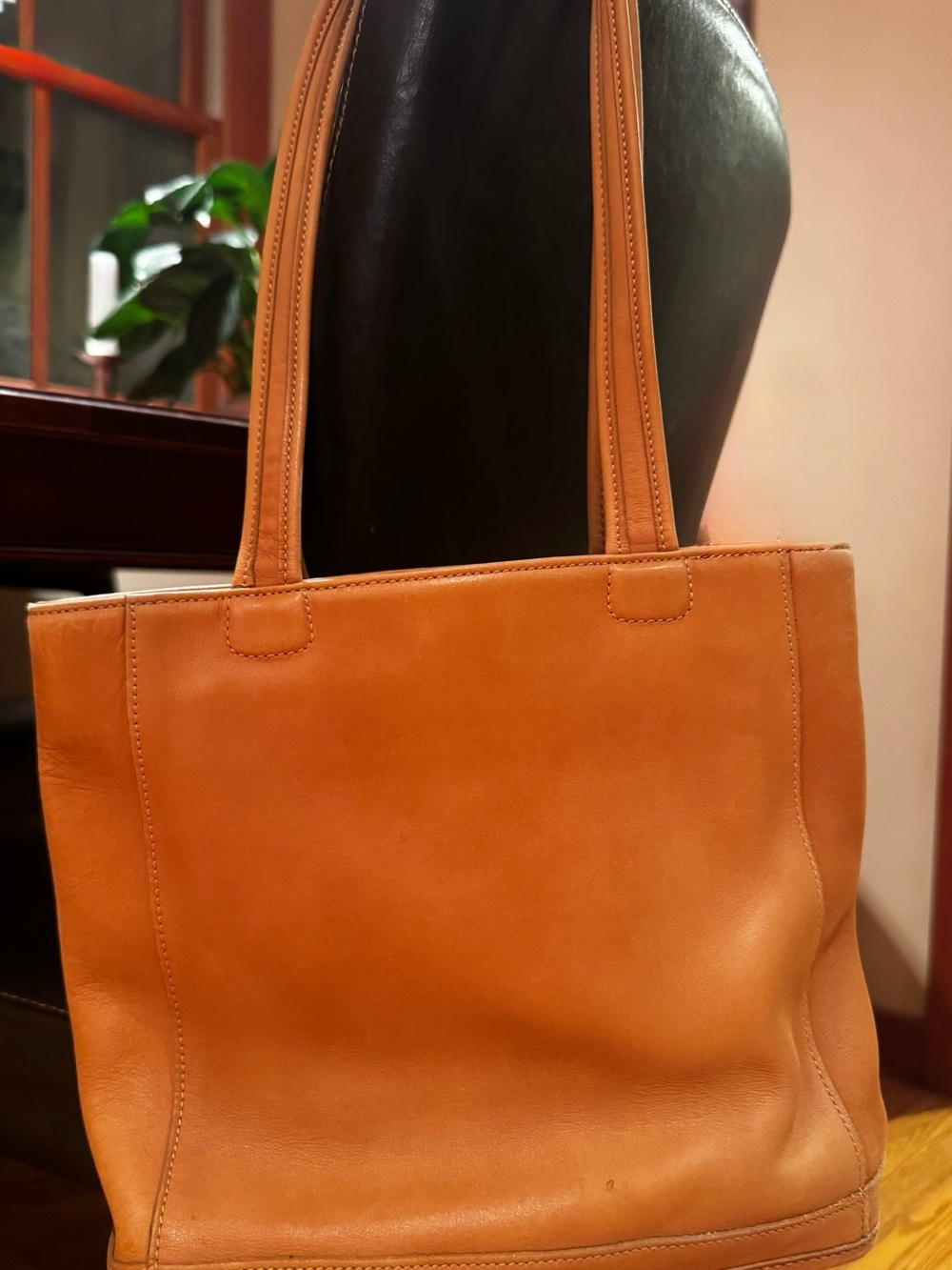 Vintage Coach Bleecker 9305 British Tan Leather Shoulder Tote 1998